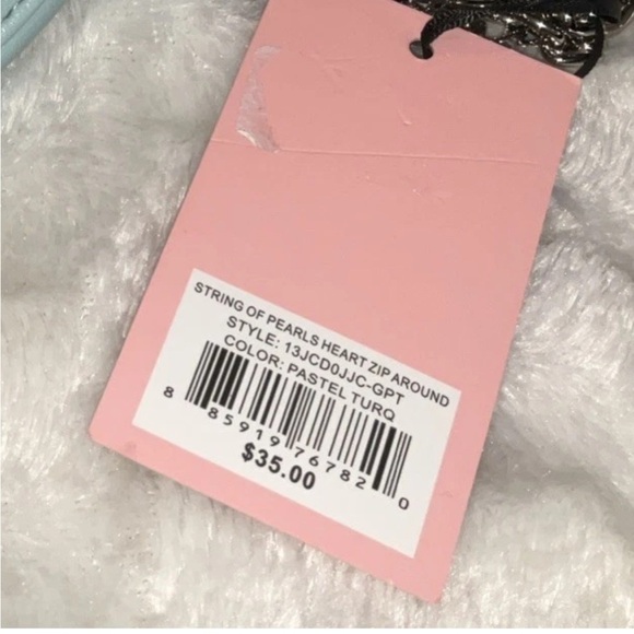 Juicy Couture Pastel Turquoise String Of Pearls Heart ZA Wristlet NWT - Picture 9 of 9